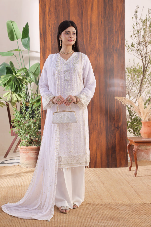 RIWAYAT – Off-White Luxury Embroidered Chiffon Collection