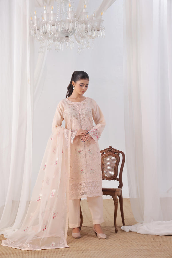 MALIKAH – Stitched 3-Piece Luxury Embroidered Organza Collection