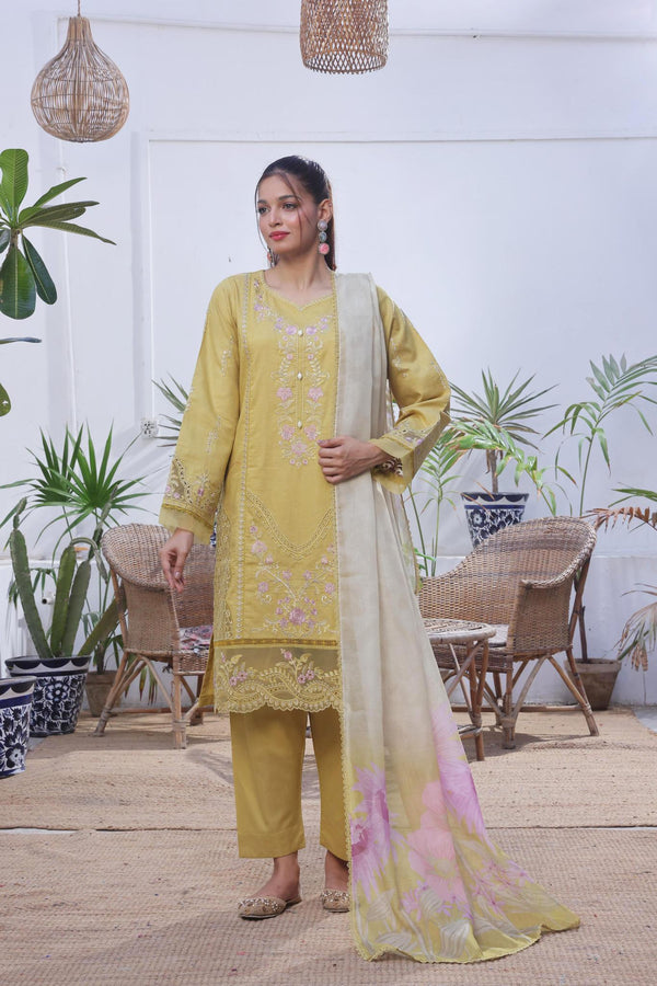Launching New Stitched 3 Piece Embroidered Lawn Jacquard with Munnar Dupatta Collection