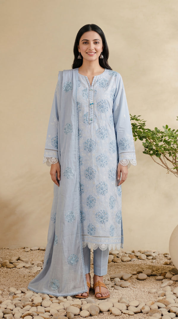 chinese dress ladies A-line salwar suit off White with slip & lace work neck pattern and and palazzo pant & dupatta M